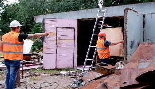Демонтаж гаражей в Ленинске-Кузнецком, цена от 1737 руб. – услуги под ключ от 2Землекопа-Лнн